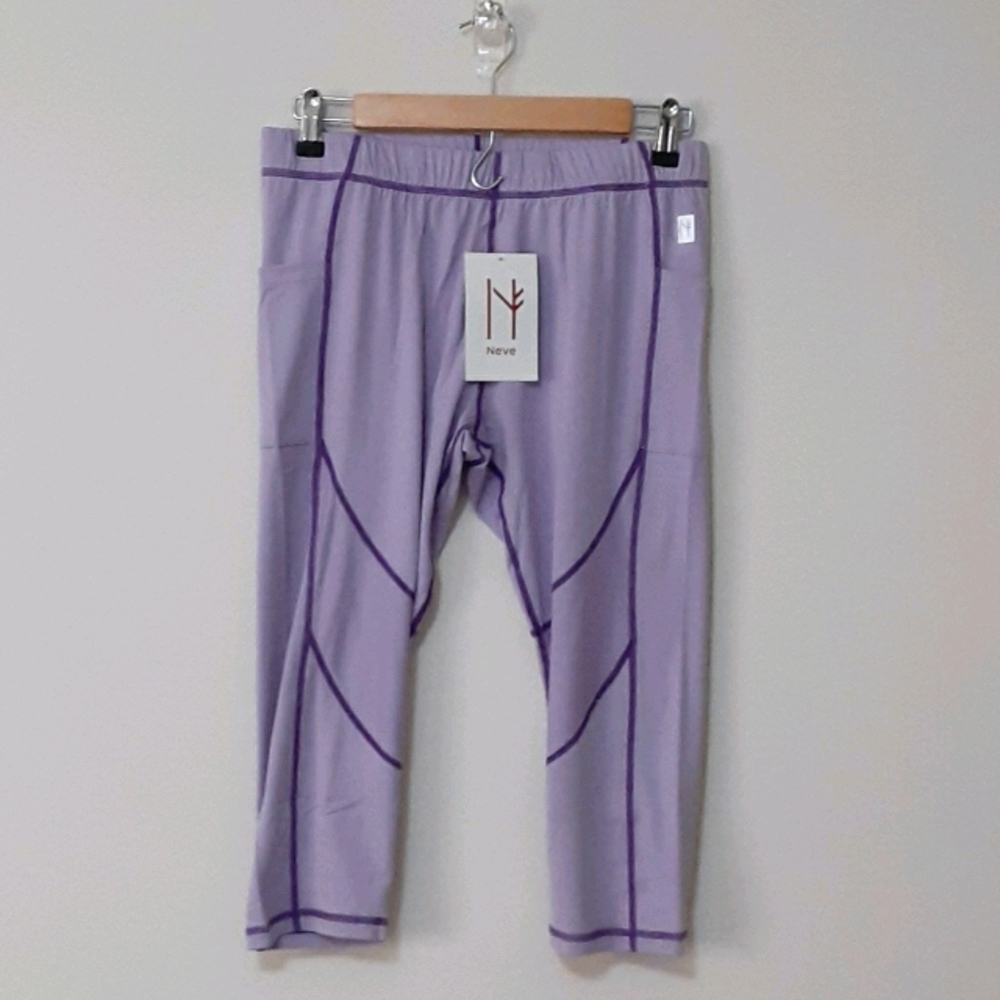 NWT Neve Designs Riley Capri Baselayer Leggings